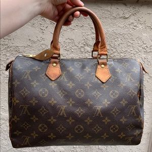 Authentic Louis Vuitton Monogram Speedy 30